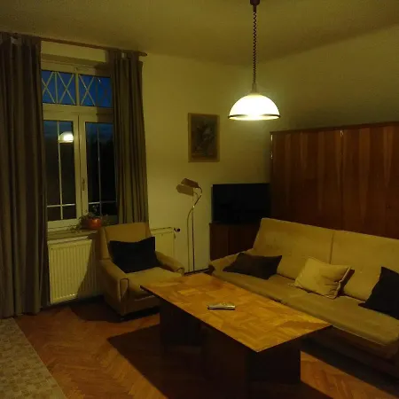Homestay Amalie 1921 Secesni Nostalgie Olomouc